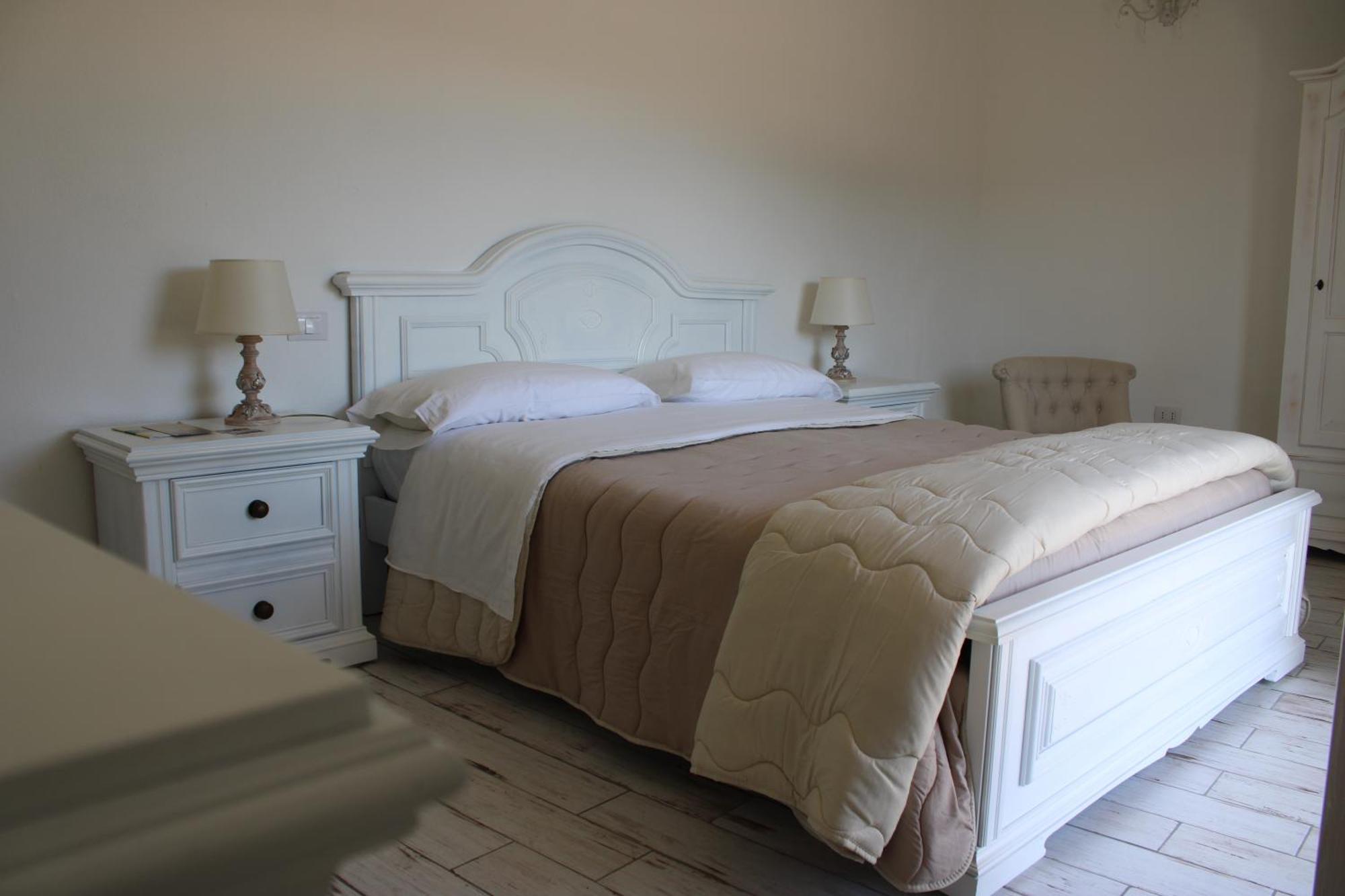 La Casa Della Filanda Hotel เบลมอนเตกาลาโบร ภายนอก รูปภาพ