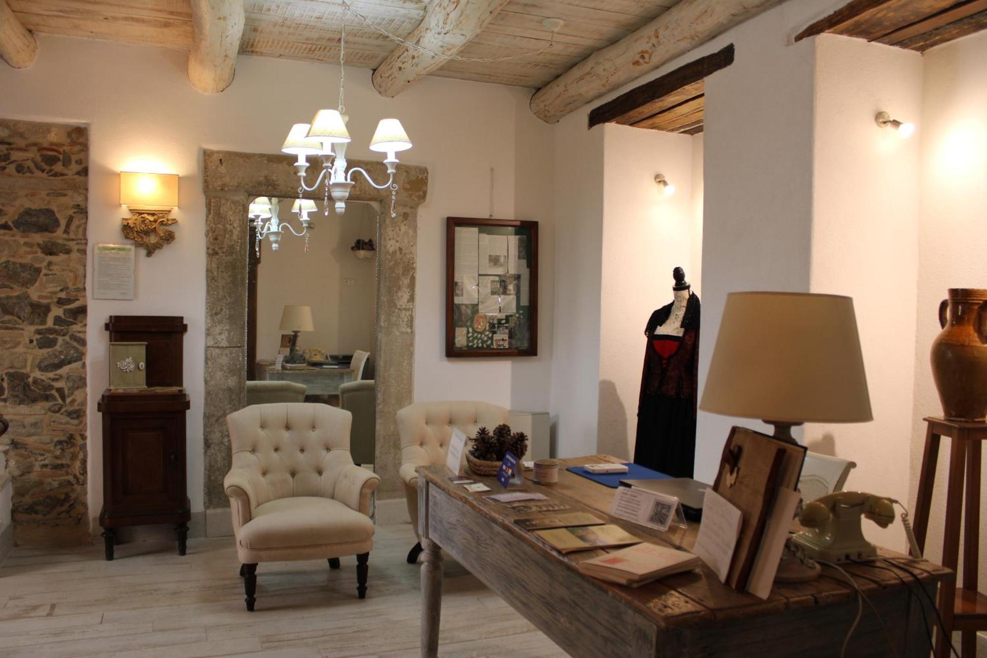 La Casa Della Filanda Hotel เบลมอนเตกาลาโบร ภายนอก รูปภาพ